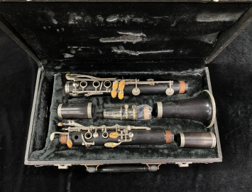 Used Buffet Paris R13 Clarinet in Bb - Ships w/ New Pads - Serial # 244064